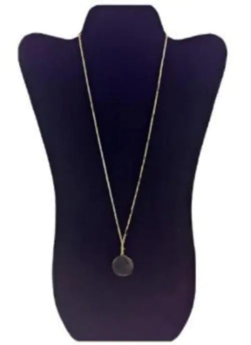 Elegant Aurum Nike Medallion