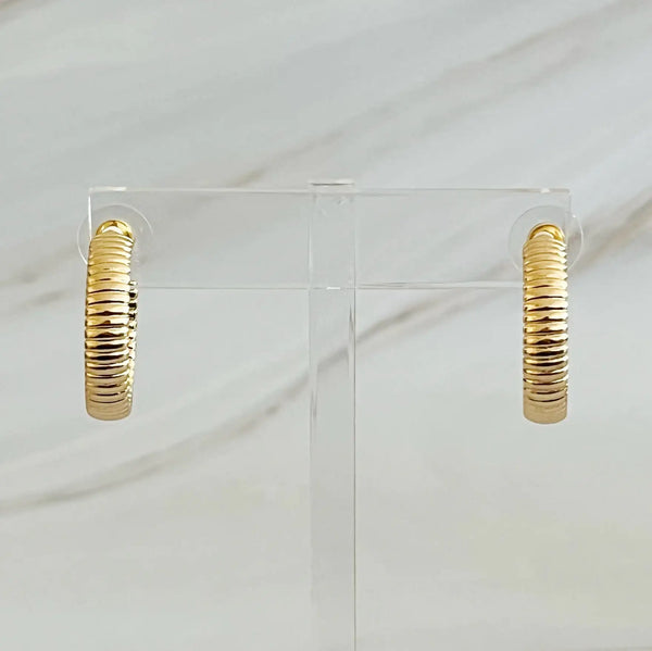 Small Lux Cabled Golden Hoop Earrings
